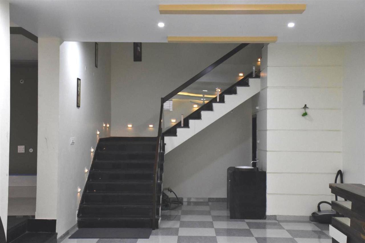 Hotel Shri Sharanam Maheshwar 外观 照片